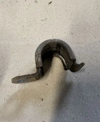 Peugeot 207 Sway bar bush bracket, front 