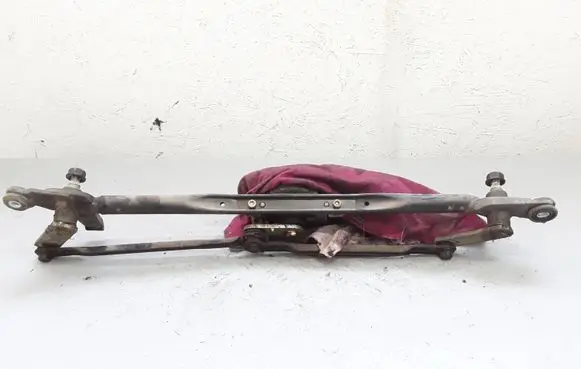 Hyundai Sonata Front wiper linkage NOCODE