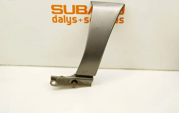 Subaru Forester SF Fender trim (molding)