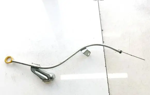 Toyota C-HR I Oil level dip stick 