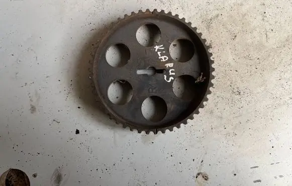 KIA Clarus Camshaft pulley/ VANOS 