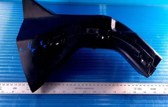 BMW 4 F32 F33 Air intake duct part 51747290611 15677210