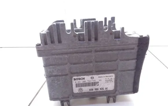 Volkswagen Polo III 6N 6N2 6NF Engine control unit/module 0261203744 030906026AK