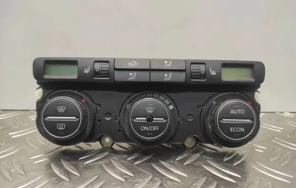 Volkswagen PASSAT B6 Climate control unit