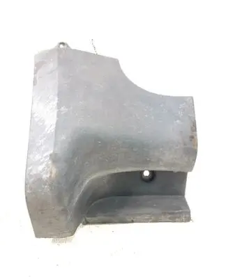 Volvo XC90 Side skirt front trim 