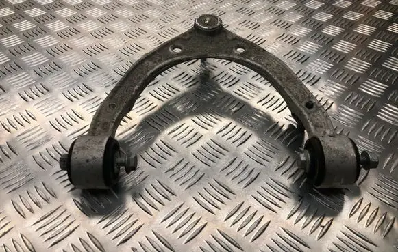Volkswagen Touareg I Front lower control arm/wishbone 7P0407021