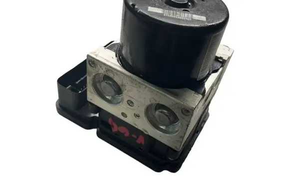 Volvo V60 ABS Pump 31329137 10021205434