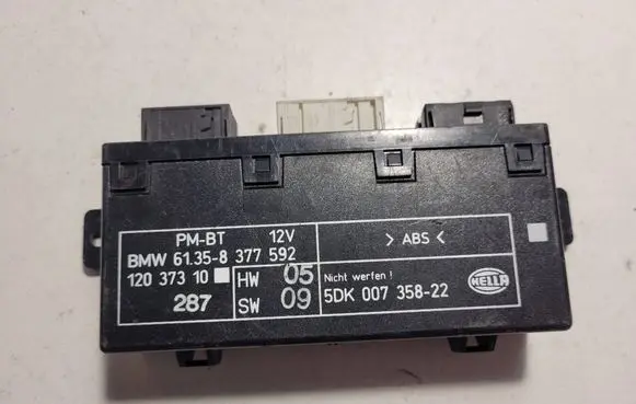 Mercedes-Benz E W212 Mass air flow meter A6510900148