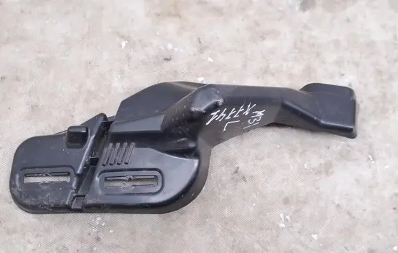 Opel Mokka B Fender mounting bracket 9825559980