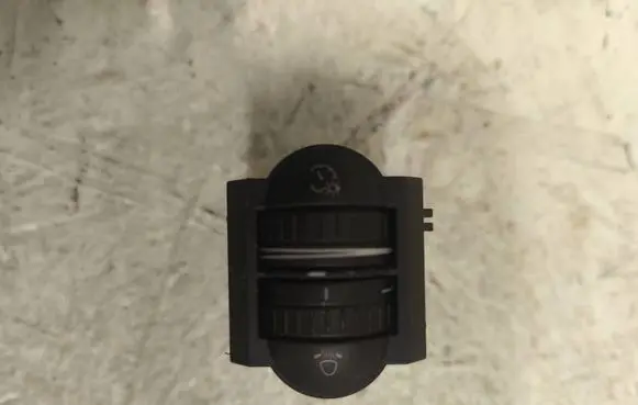 Volkswagen Golf V Headlight level height control switch 1K0941333