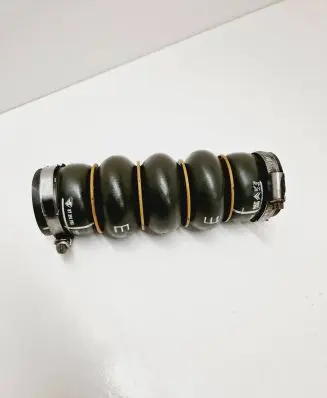 Citroen C4 II Intercooler hose/pipe 9683725580
