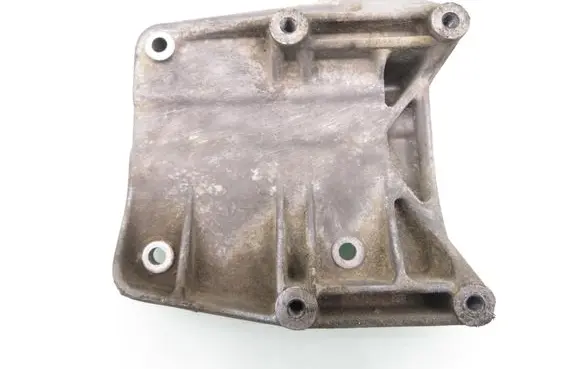 Audi 80 90 S2 B4 A/C compressor mount bracket 050260885D