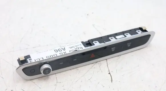 BMW X5 G05 Head unit multimedia control 5A64198MWGK290526 5A64198