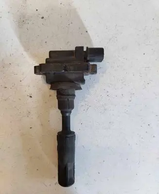 Suzuki Grand Vitara I High voltage ignition coil 3341077e2