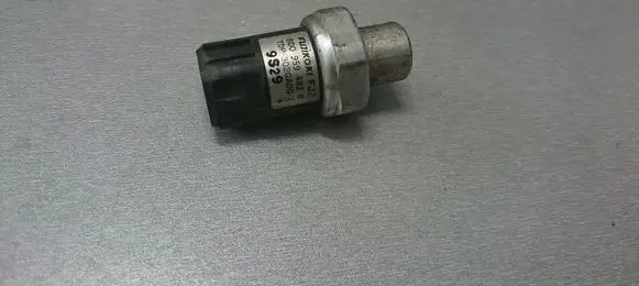 Audi A6 S6 C5 4B Air conditioning (A/C) pressure sensor 8D0959482B