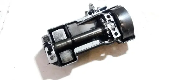 Audi A6 S6 C5 4B Oil pump 059103337b