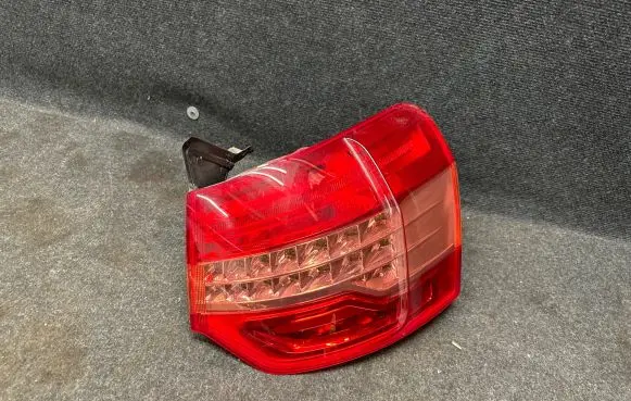 Citroen C5 Rear/tail lights 9681063680 715404A