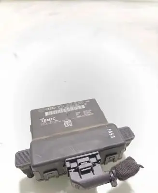 Audi A3 S3 8P Gateway control module 1K0907530D 1K0907951