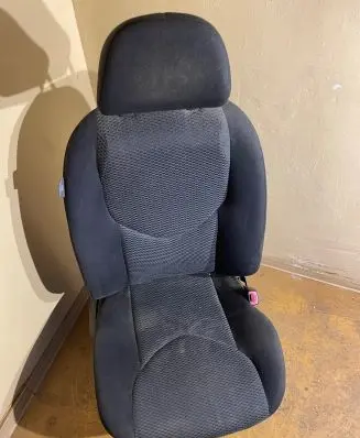 Toyota RAV 4 (XA30) Front passenger seat 