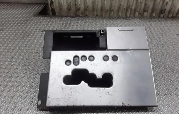 Nissan Murano Z50 Gear shifter surround trim plastic
