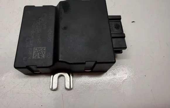 BMW 2 F45 Fuel injection pump control unit/module 7404880 22271819D 07072015