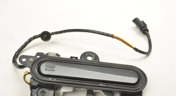 Aston Martin Vantage III Front door exterior handle 7G43226A28A
