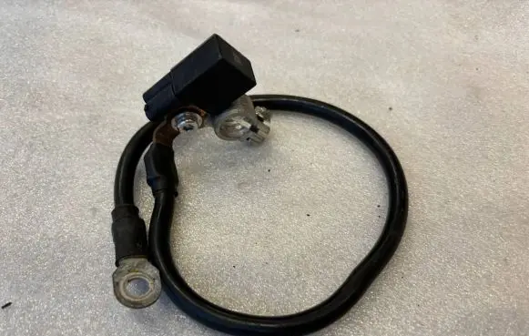 Mercedes-Benz R W251 Air suspension front height level sensor A0105427717 0105427717