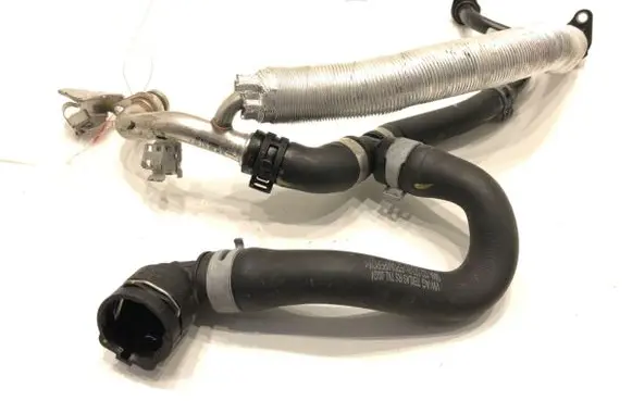 Skoda Superb B9 Turbo turbocharger oiling pipe/hose 06Q121065C