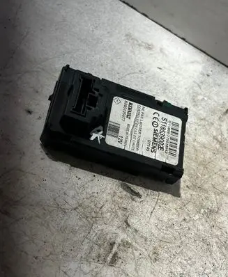 Renault Megane II Ignition key card reader 8200125077 S118539002E