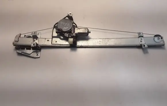 Mitsubishi Pajero Front door window regulator with motor 062040