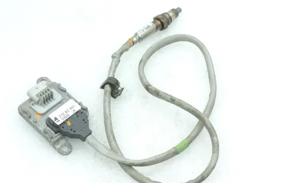 Opel Vivaro Lambda probe sensor 6000620236 6000640093