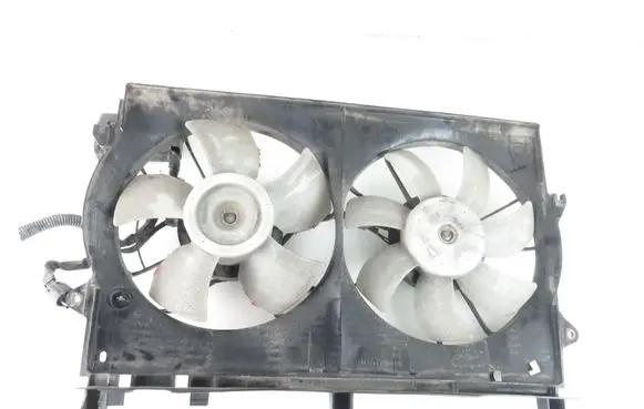 Toyota Avensis T250 Fan set 