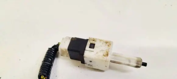 Honda CR-V Brake pedal sensor switch