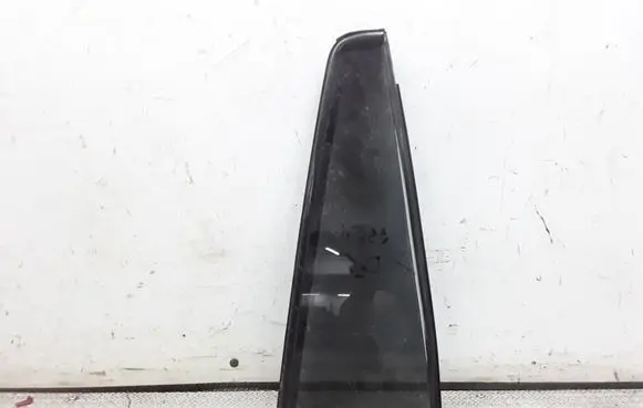 Mazda 2 Rear vent window glass 