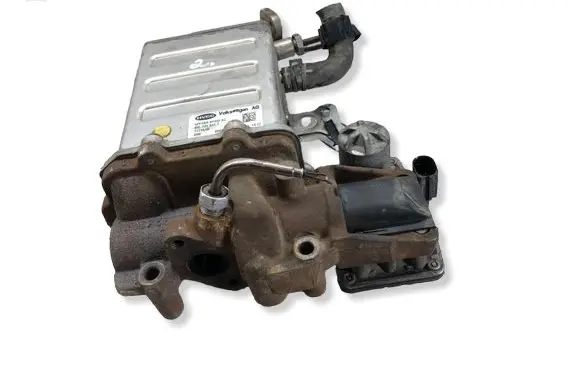 Volkswagen Transporter - Caravelle T6 EGR valve cooler 04L131512T VP7VAH9Y493AC 0002017