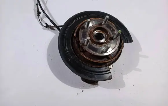 Dodge Durango Rear wheel hub spindle/knuckle 04877112