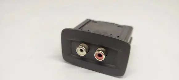 Renault Scenic III - Grand scenic III AUX in-socket connector 280230005R 080400