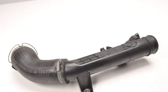 Volvo V60 Intercooler hose/pipe 31422153