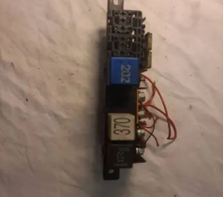 Volkswagen PASSAT B5.5 Fuse box set 8L0941822A