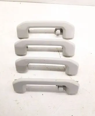 Volvo V60 A set of handles for the ceiling 