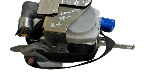 Mitsubishi Lancer VIII Front seatbelt 7Q8980P 006866