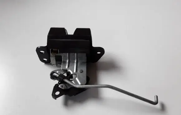 Hyundai i20 (PB PBT) Loading door lock DKF5