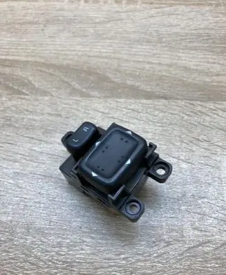 Mazda 6 Wing mirror switch 183608