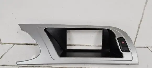 Audi A4 S4 B8 8K Radio/GPS head unit trim 8K1857186D