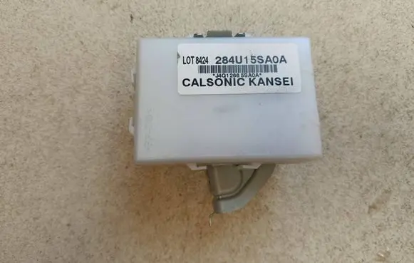 Nissan Leaf II (ZE1) Gateway control module 284U15SA0A J4Q12665SA0A LOT8424
