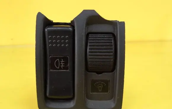 Mitsubishi Galant Fog light switch 