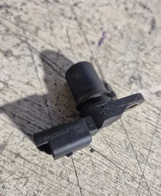 Renault Megane II Camshaft position sensor 8200033686 215912874