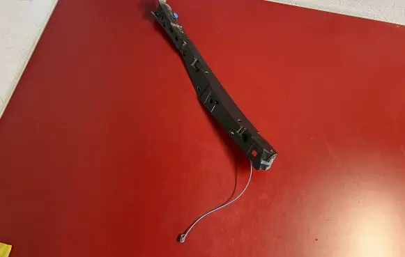 BMW i3 Fender mounting bracket 7296756 51137296756