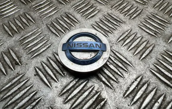 Nissan Leaf I (ZE0) Original wheel cap 40342
