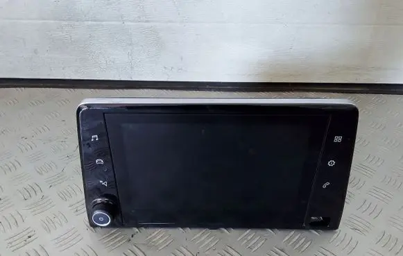 Toyota Proace Radio/GPS head unit trim 